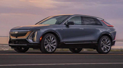 Introducing The Sleek 2026 Cadillac Vistiq Crossover - Photo