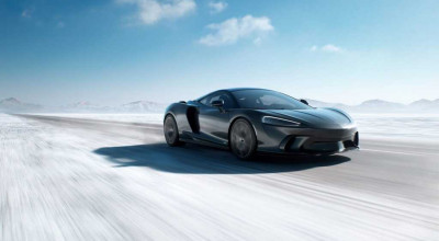 McLaren GTS Takes Center Stage In The Supercar Arena - Photo