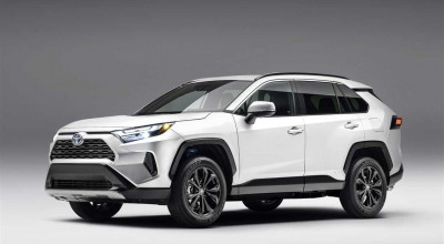 Toyota RAV4: The Years to Steer Clear Of - Photo
