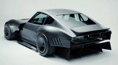 Datsun 240Z Electric Transformation Inspired By Batmobile Designer Ash Thorp - Photo