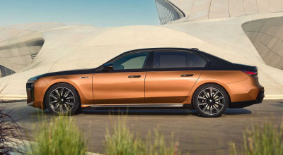 Unexpected Mileage: Top 10 EVs Exceeding Range Predictions - Photo