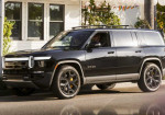 Rivian Expands Leasing Options To Include Flagship R1S SUV - Photo