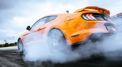 How to Do a Burnout in a Manual Car: A Step-by-Step Guide - Photo