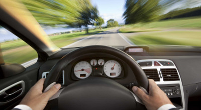 Smart Driving: Breaking Bad Behind-the-Wheel Habits - Photo
