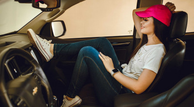 Revving Through Rumors: Debunking Common Car Myths - Photo