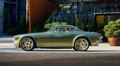 This Green <span style='background: #ff0000'>Volvo</span> P1800 Is A Stunning Remake Of A Classic Sports Car - Photo