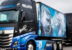 Metallica Rocks Eco-Revolution: Electric & Hydrogen Trucks on Tour - Photo
