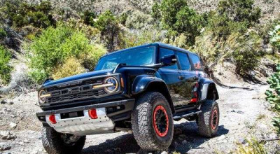 Ford Bronco Raptor Gets Carbon Fiber Makeover - Photo