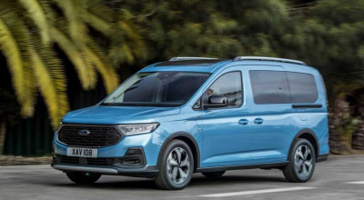 Ford Tourneo Connect Plug-In Hybrid Delivers Eco-Friendly Performance - Photo