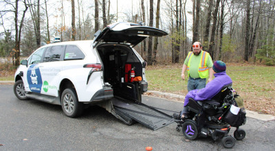 Self-<span style='background: #ff0000'>Driving</span> Vans Transform Lives in Grand Rapids, MN - Photo