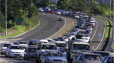 Surviving Easter Traffic: Outsmart the Jams! - Photo