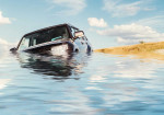 How to Escape a Sinking Car: Essential Safety Tips - Photo