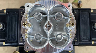 The Art of Carburetors: How <span style='background: #ff0000'>Classic</span> Car Engines Mix Fuel and Air - Photo