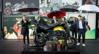 Ducati Monster Race Bike Is A Colorful Tribute To Ayrton Senna - Photo