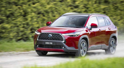 Hybrid Surge: Toyota Australia Eliminates Gasoline Engines From Key Models - Photo