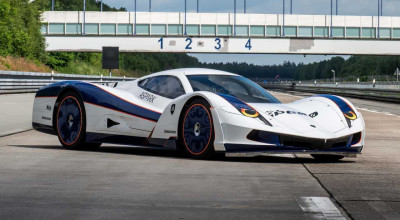 Aspark SP600 Shatters Records: Fastest Electric Hypercar Hits 272.6 mph - Photo