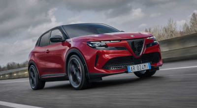 Meet The Electrifying <span style='background: #ff0000'>Alfa</span> <span style='background: #ff0000'>Romeo</span> Junior Veloce: 278 HP And Class-Leading Driving Dynamics - Photo