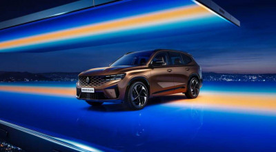 Renault Grand Koleos Hybrid SUV Revealed In Korea - Photo