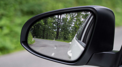 The True Cost of Replacing Your Car's Side Mirror: What You Need to Know - Photo