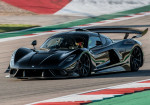 High-Speed Mishap: Hennessey Venom F5 Crashes At 250 MPH, Driver Unharmed - Photo