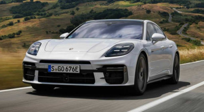 2025 Porsche Panamera Turbo S E-Hybrid Has 771 HP And Is A Nürburgring Champion - Photo