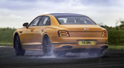 Bentley’s High-Performance Flying Spur Takes Flight - Photo