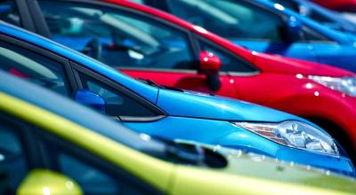 First Car Purchase: Why Choosing a Safer, Newer Model Matters - Photo