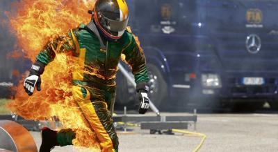 Choosing the Best Fire-Resistant Racing Suit: Your Guide to Safety on the Track - Photo