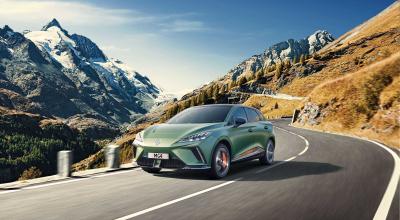 The Ultimate List of the Most Boring Cars Ever Made - Photo