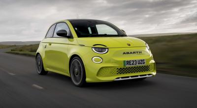 Electric Thrills: Unleashing the New Fiat <span style='background: #ff0000'>500e</span> Abarth on City Streets - Photo