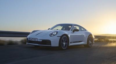 Manual-Only Fun: Porsche Unveils The New 911 Carrera T For Enthusiasts - Photo