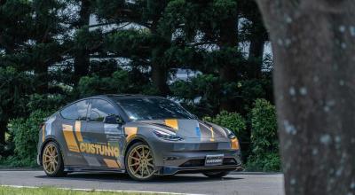 Meet Notos, Boreas, And Eurus: Greek-Inspired Custom Kits For Tesla Models At <span style='background: #ff0000'>SEMA</span> - Photo