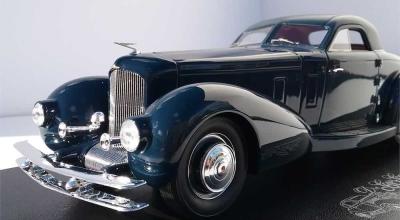 Jay Leno Transforms Classic Car Restoration with 3D Printing <span style='background: #ff0000'>Technology</span> - Photo