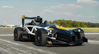 Ariel Atom 4R Smokes Top Gear Track With 1:13.7 Lap Time - Photo