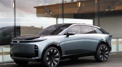 Tata Motors Showcases Avinya X EV Concept With JLR Tech At Auto Expo 2025 - Photo