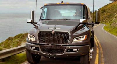Meet the International CXT: The World's Largest Pickup Truck - Photo
