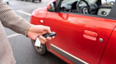 Florida License Plate Requirements: Do You Need a Front Plate? - Photo