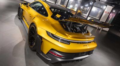Sonderwunsch Program Brings A One-of-a-Kind Porsche 911 GT3 RS To Brazil - Photo