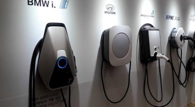 Best EV Home Chargers of 2025: Top Picks for Every Driver - Photo