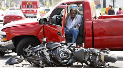 Motorcycle Deaths Rising: Why Car Safety Tech Isn't Saving Bikers - Photo