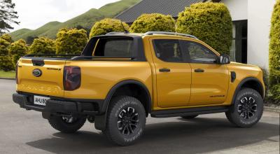 2025 Ford Ranger <span style='background: #ff0000'>Review</span>: Power, Capability, and the Wild Raptor! - Photo