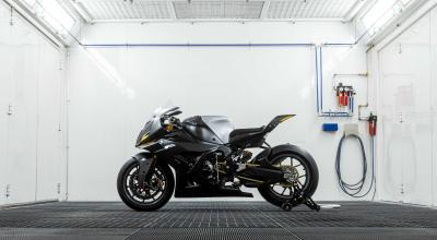 New BMW RR Concept Is Basically A Fighter Jet On Two Wheels - Photo