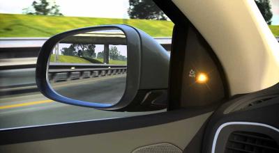 Blind Spot Breakthrough: Volvo XC90's Life-Saving Innovation From Back In 2003 - Photo