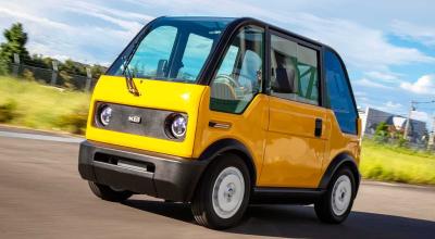 This Tiny Mibot EV Outsold Toyota’s EVs In Japan - Photo