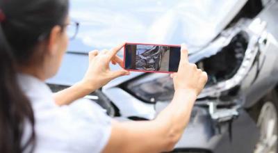 Car Accident Checklist: What to Do After a Crash - Photo