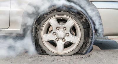 Tire Blowout: Causes, Dangers, and How to Handle It - Photo