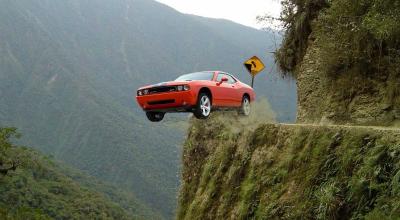 The World's 5 Most Dangerous Roads You Shouldn't Drive - Photo