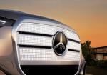 Mercedes Finally Gives Its Electric GLC a Face Worth Looking At - Photo
