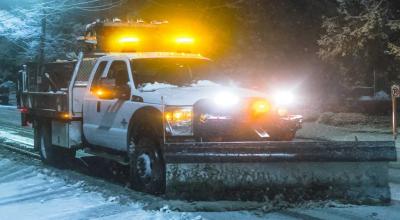 The Amber Lights on Trucks: What They Are & Why They're Required - Photo