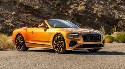 New Bentley Ombré By Mulliner Models Feature 60-Hour Handcrafted Paint - Photo